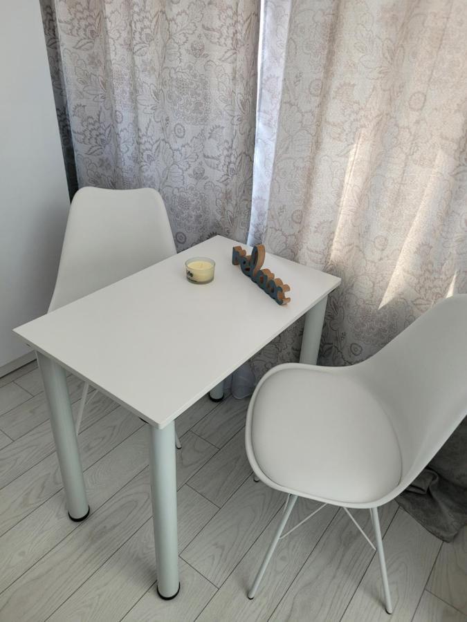 Studio Home Онещи Екстериор снимка