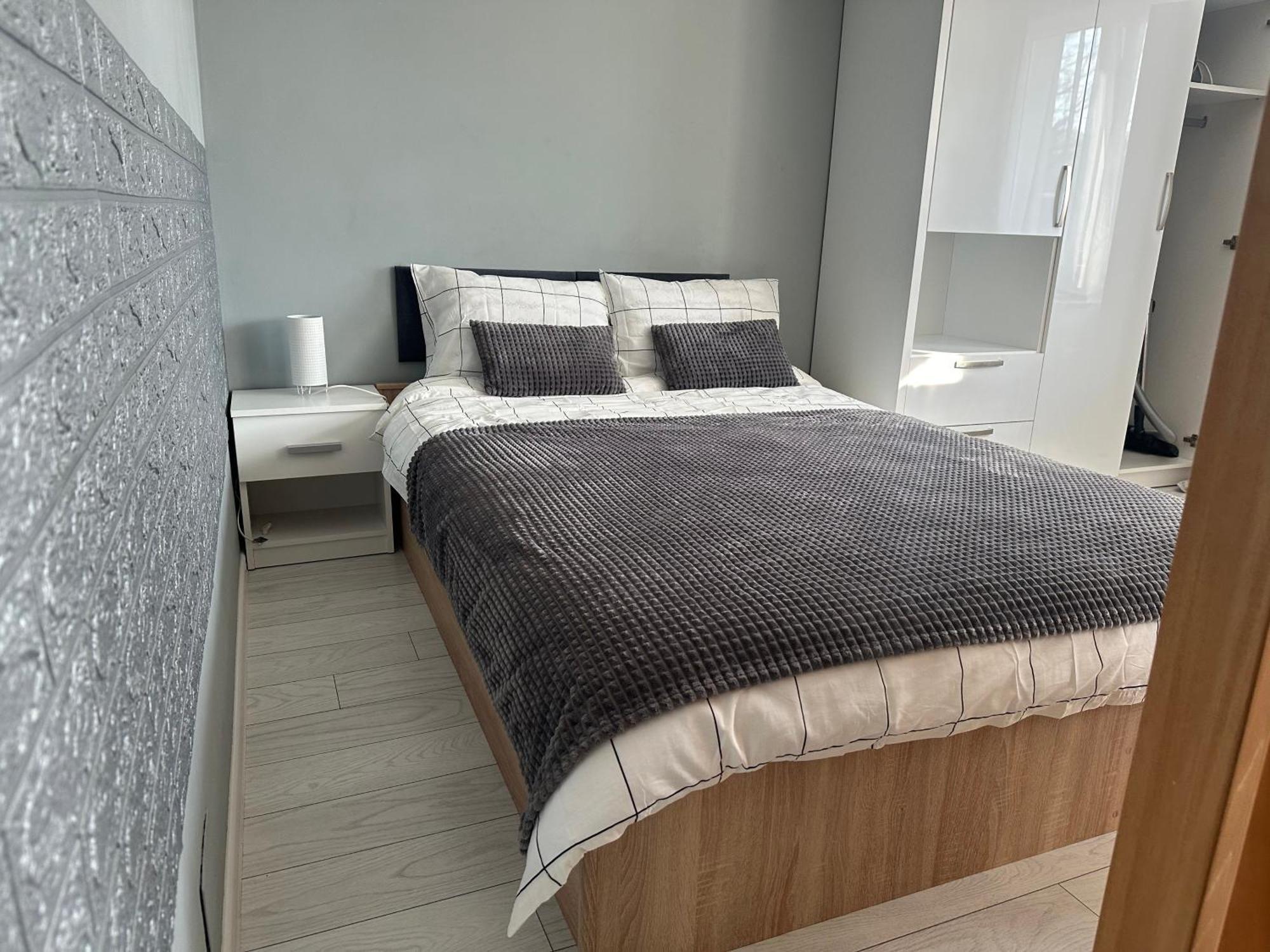 Studio Home Онещи Екстериор снимка